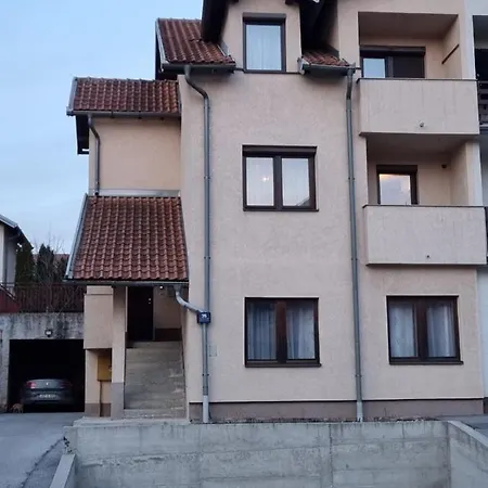 Stan Na Dan Sunce Appartamento Lukavica