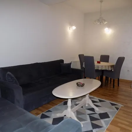 Stan Na Dan Sunce Apartment *